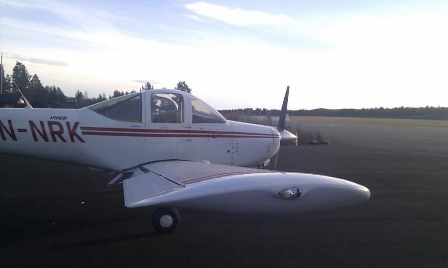 LN-NRK pent plantet på Starmoen.